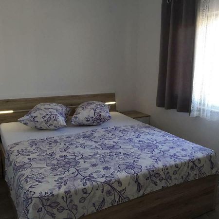 טרוגיר Apartman Ana מראה חיצוני תמונה