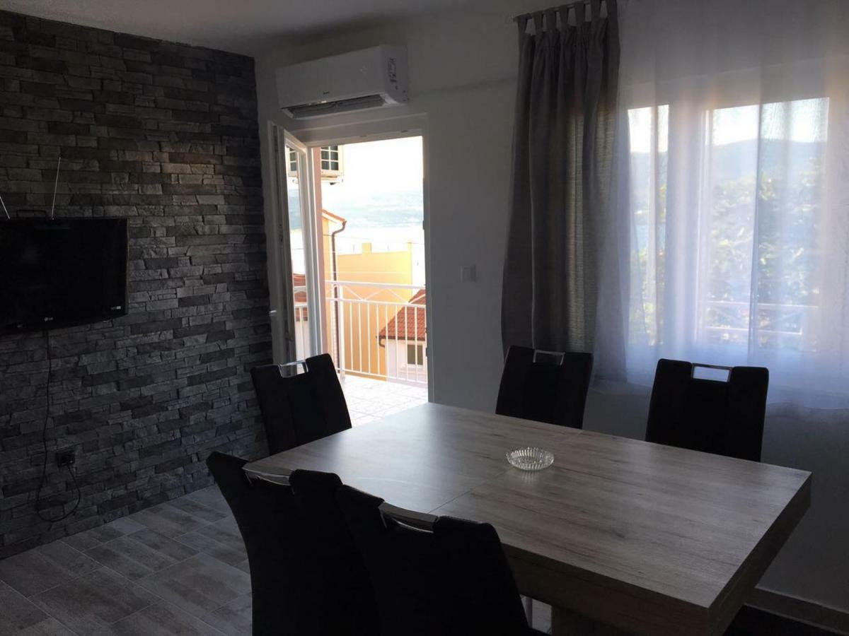 טרוגיר Apartman Ana מראה חיצוני תמונה