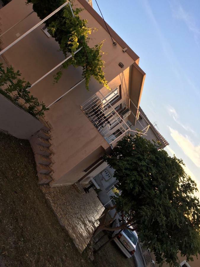 טרוגיר Apartman Ana מראה חיצוני תמונה